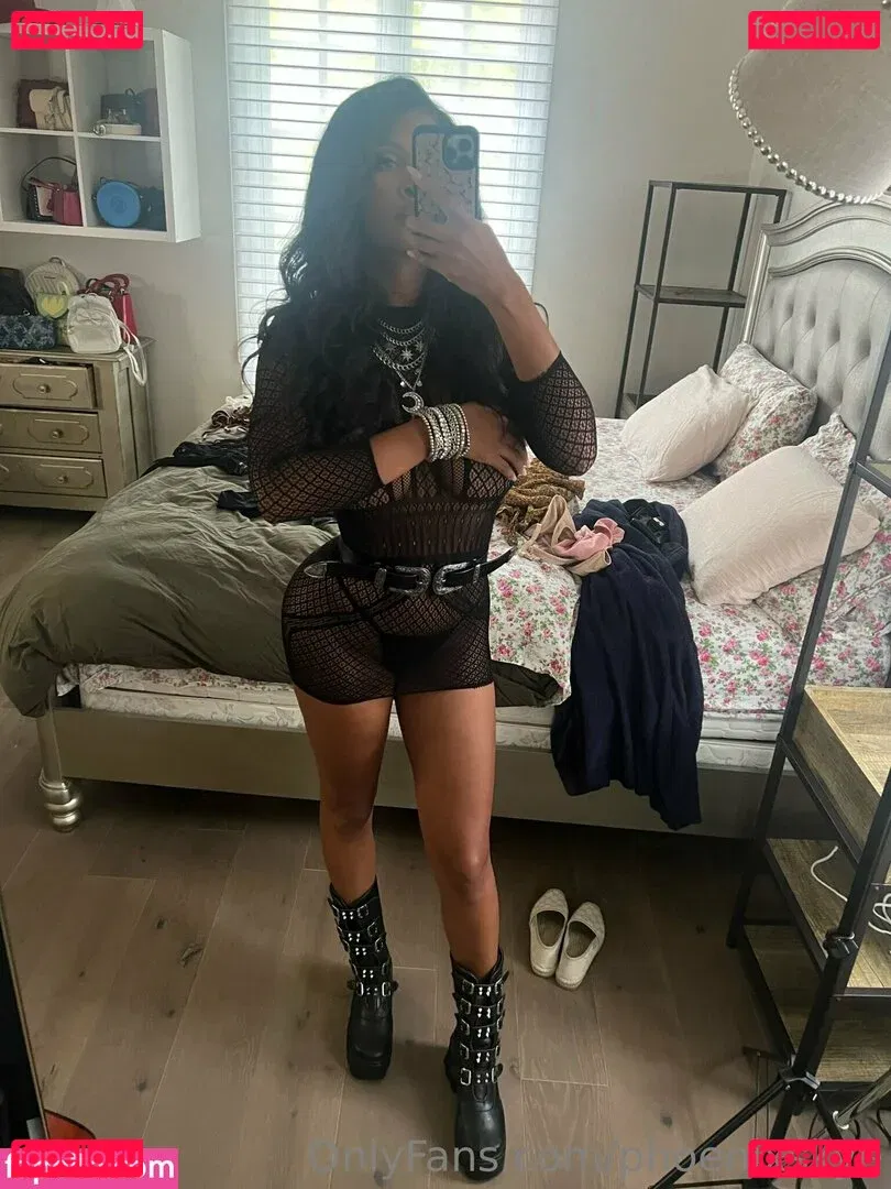 phoenixskye Onlyfans Photo Gallery 