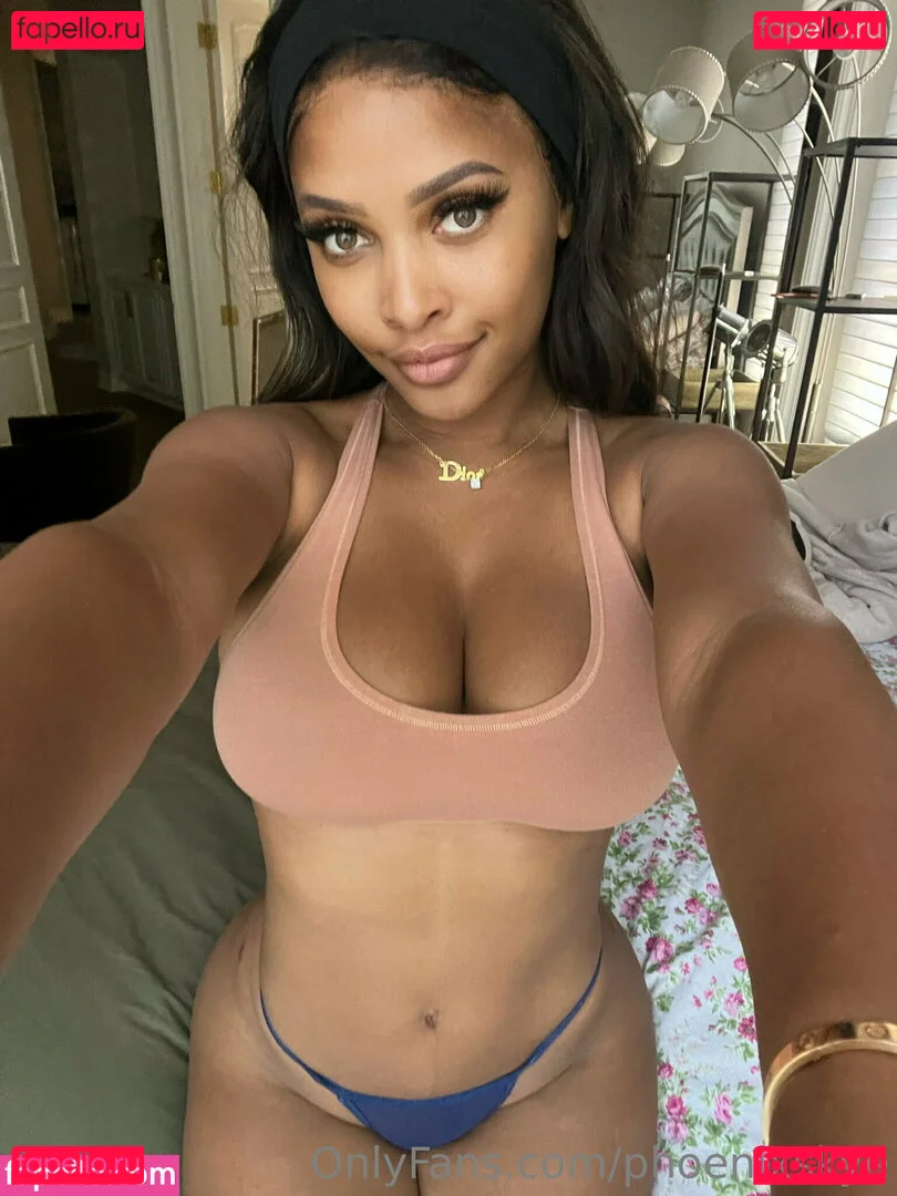 phoenixskye Onlyfans Photo Gallery 