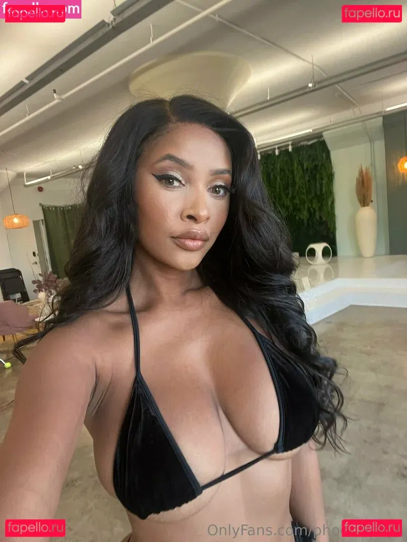 phoenixskye Onlyfans Photo Gallery 