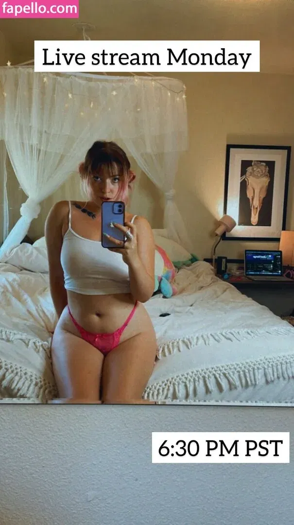 lilpinkalien Onlyfans Photo Gallery 