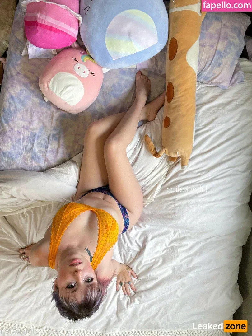 lilpinkalien Onlyfans Photo Gallery 