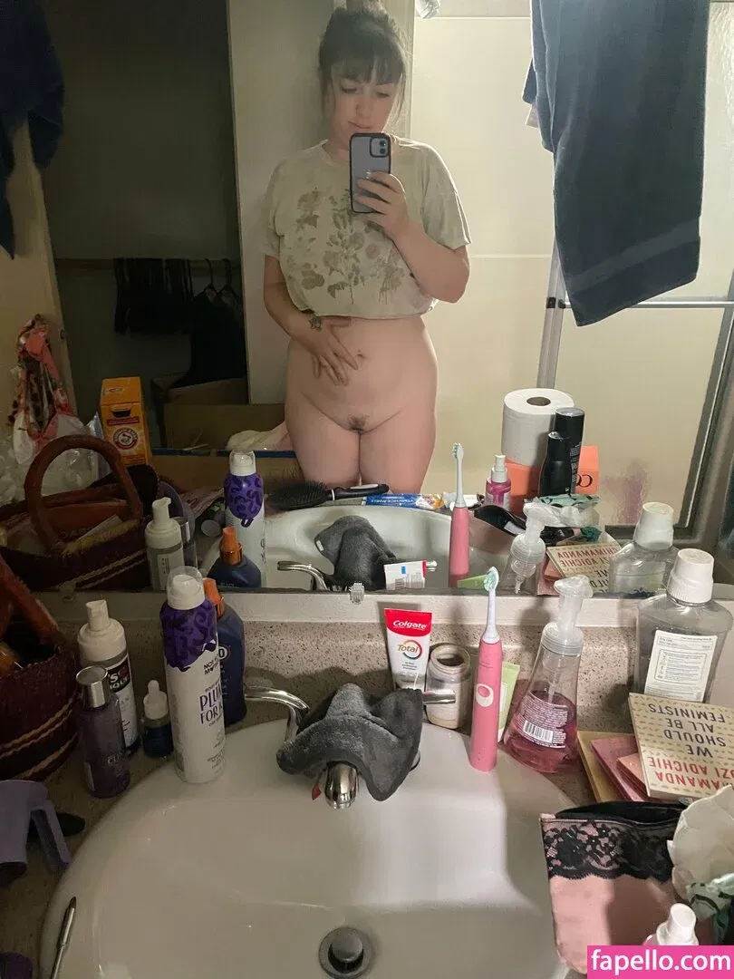 lilpinkalien Onlyfans Photo Gallery 