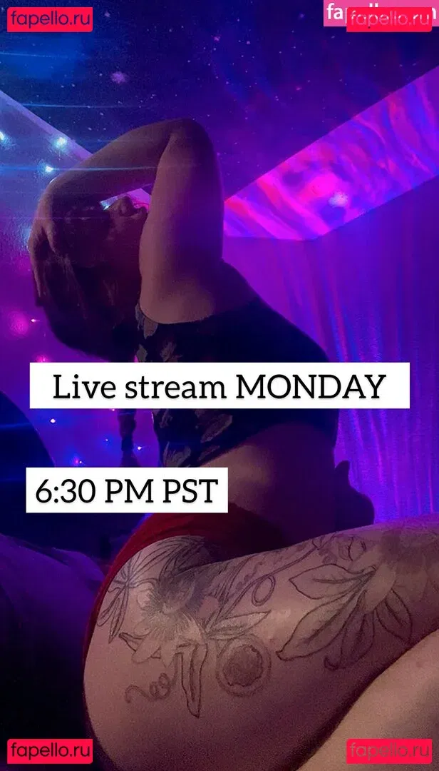 lilpinkalien Onlyfans Photo Gallery 