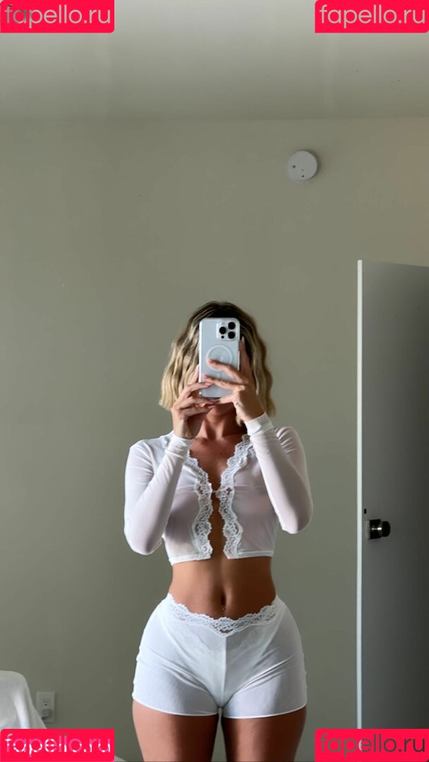 Casi Davis Onlyfans Photo Gallery 