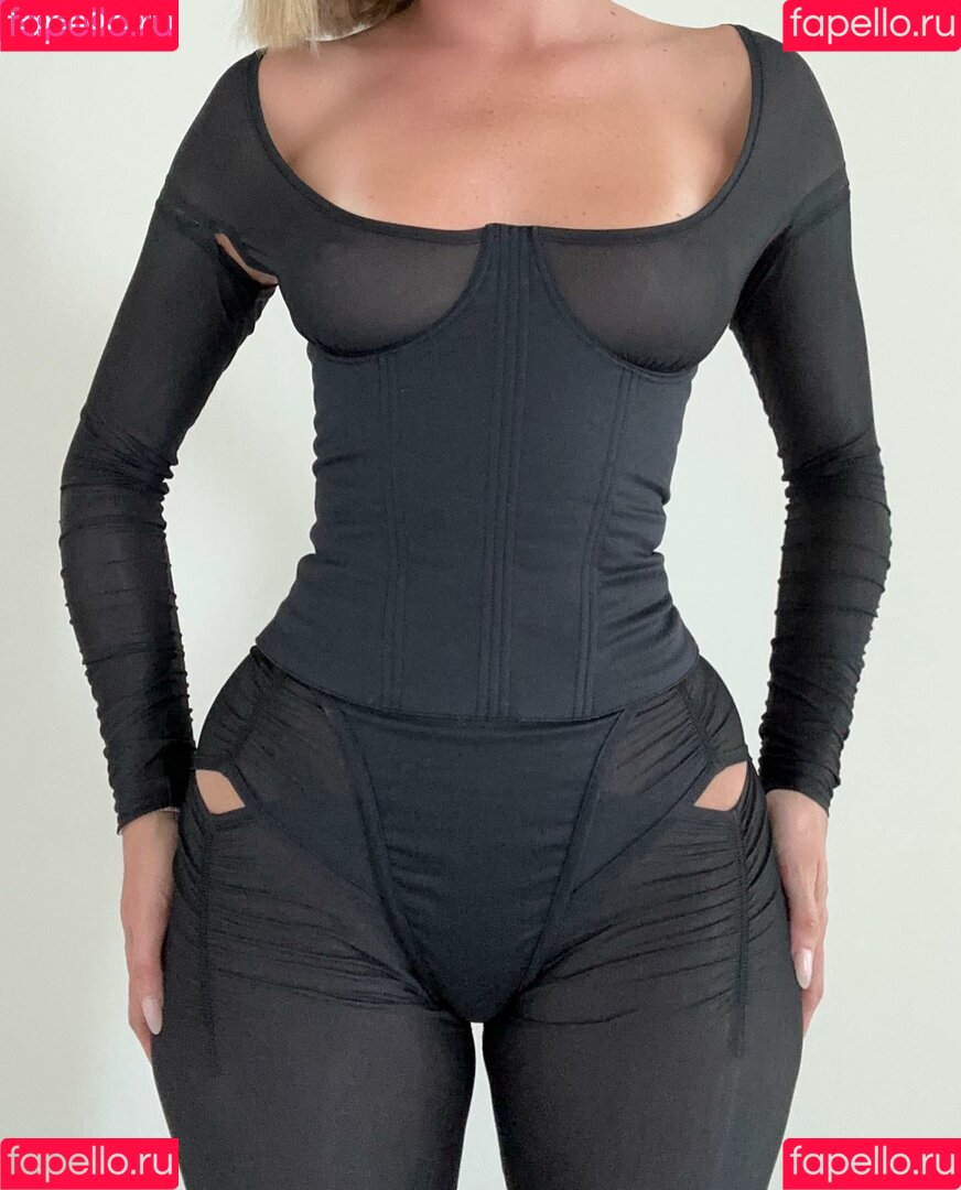 Casi Davis Onlyfans Photo Gallery 