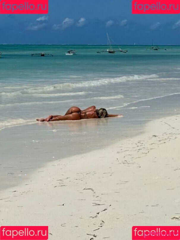 Casi Davis Onlyfans Photo Gallery 