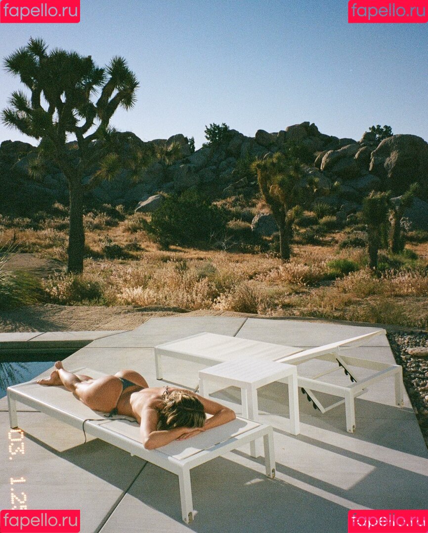 Casi Davis Onlyfans Photo Gallery 