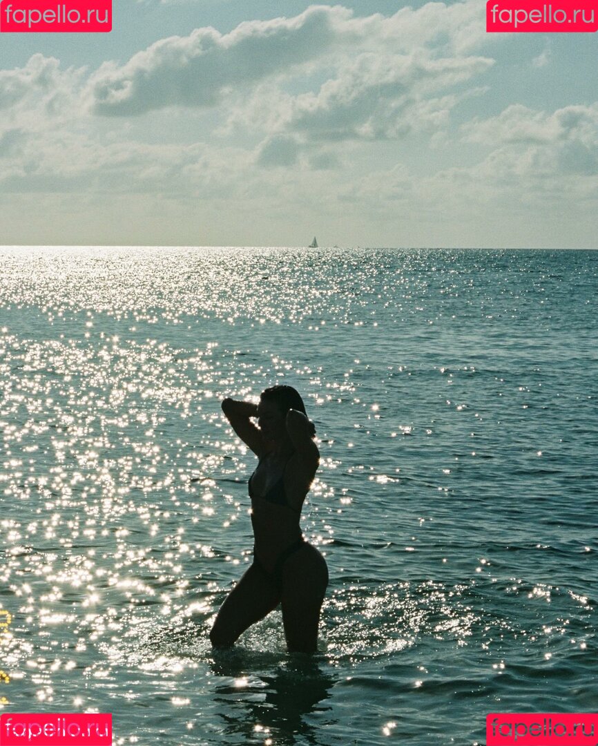 Casi Davis Onlyfans Photo Gallery 