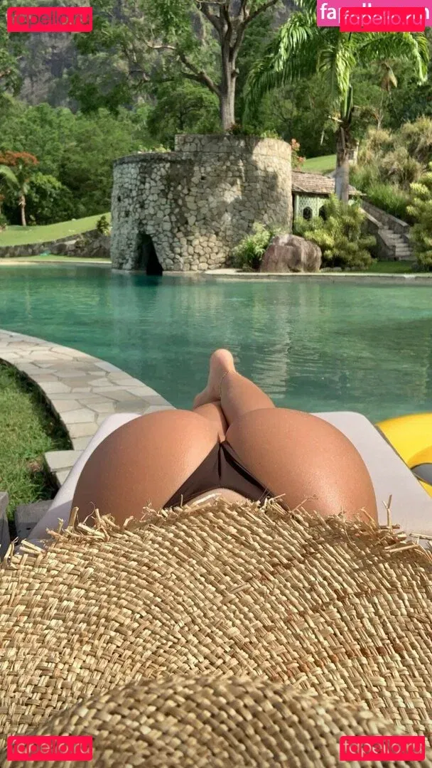 Casi Davis Onlyfans Photo Gallery 