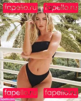 Casi Davis Onlyfans Photo Gallery 