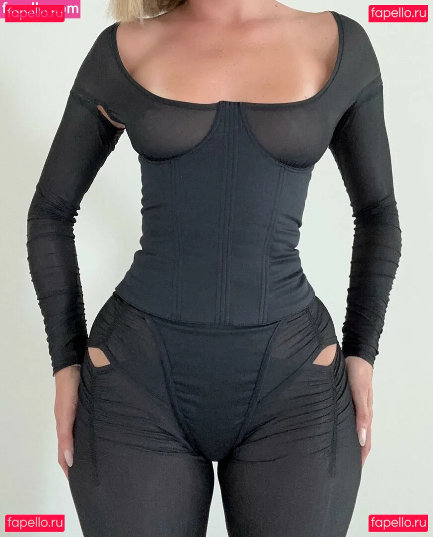 Casi Davis Onlyfans Photo Gallery 