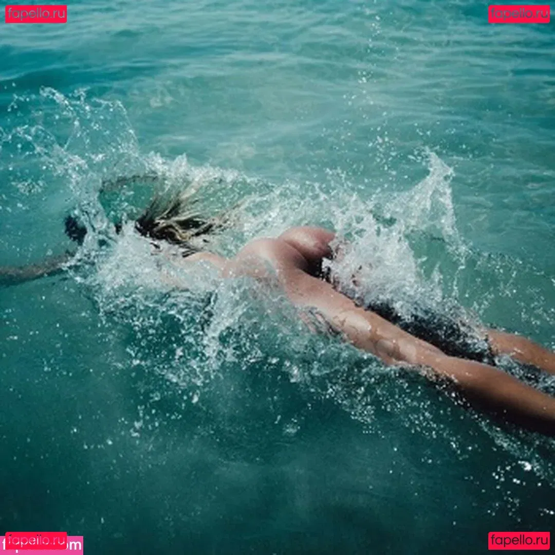 Casi Davis Onlyfans Photo Gallery 