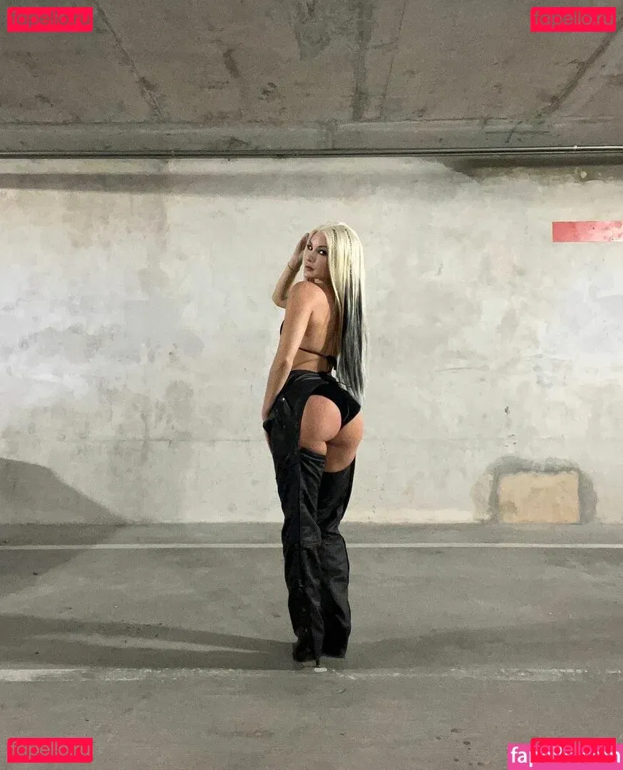 Casi Davis Onlyfans Photo Gallery 