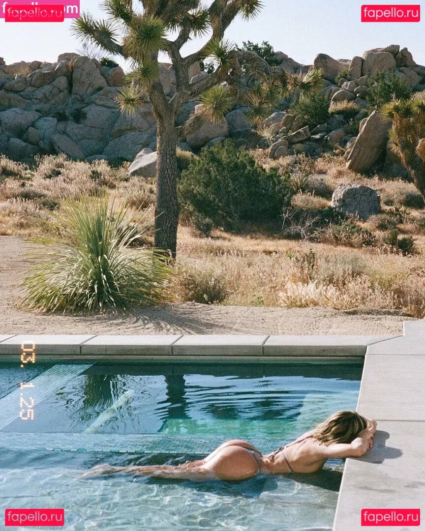 Casi Davis Onlyfans Photo Gallery 