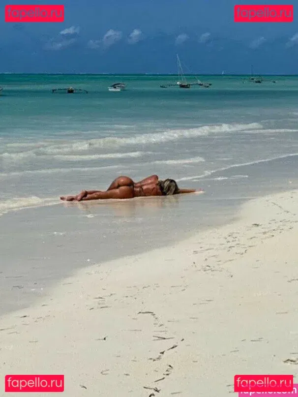 Casi Davis Onlyfans Photo Gallery 