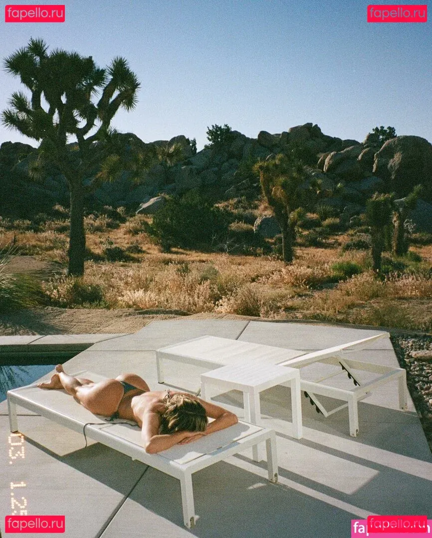 Casi Davis Onlyfans Photo Gallery 