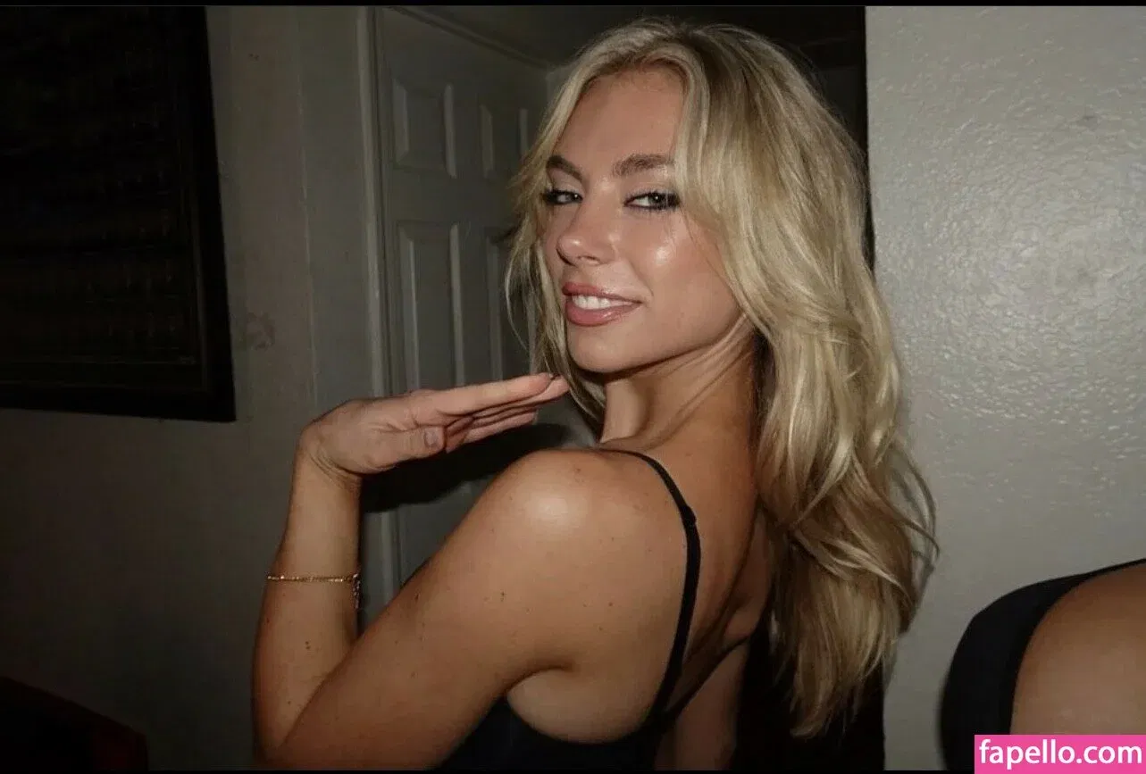 Maggie Grace Onlyfans Photo Gallery 