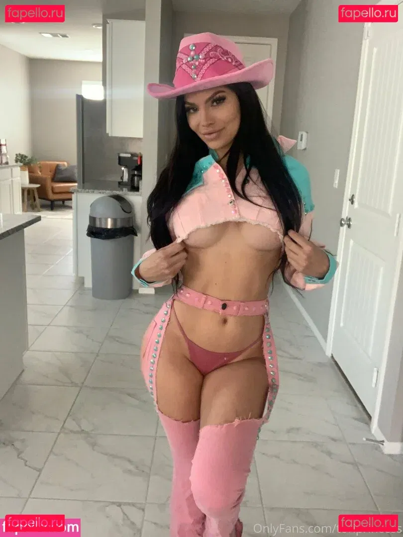 toriprincess Onlyfans Photo Gallery 