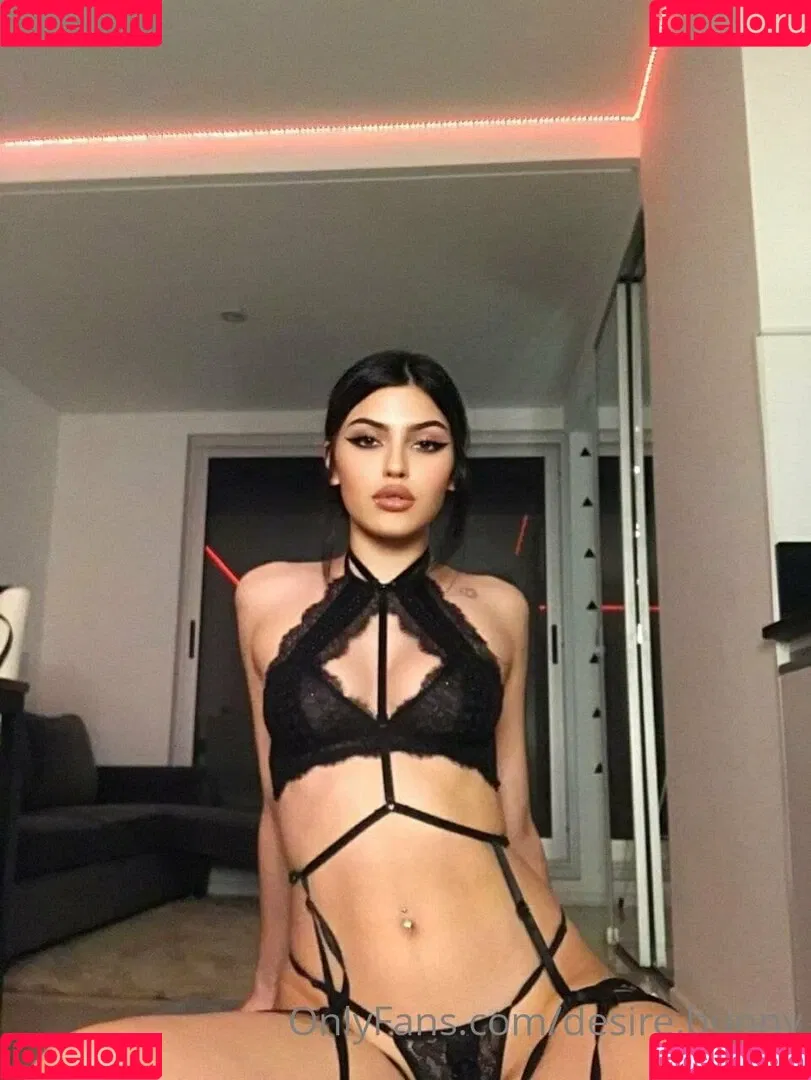 desire.bunny Onlyfans Photo Gallery 