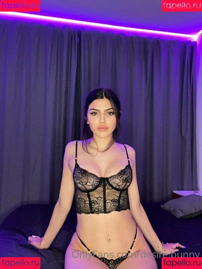 desire.bunny Onlyfans Photo Gallery 