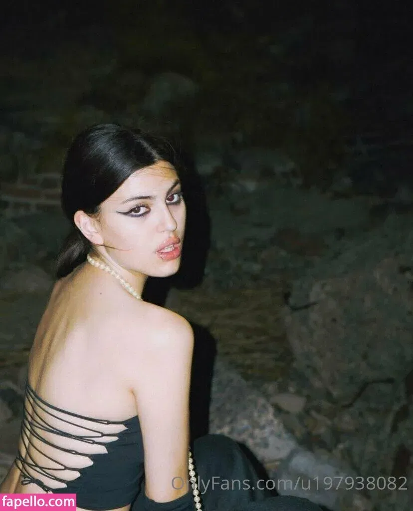 desire.bunny Onlyfans Photo Gallery 