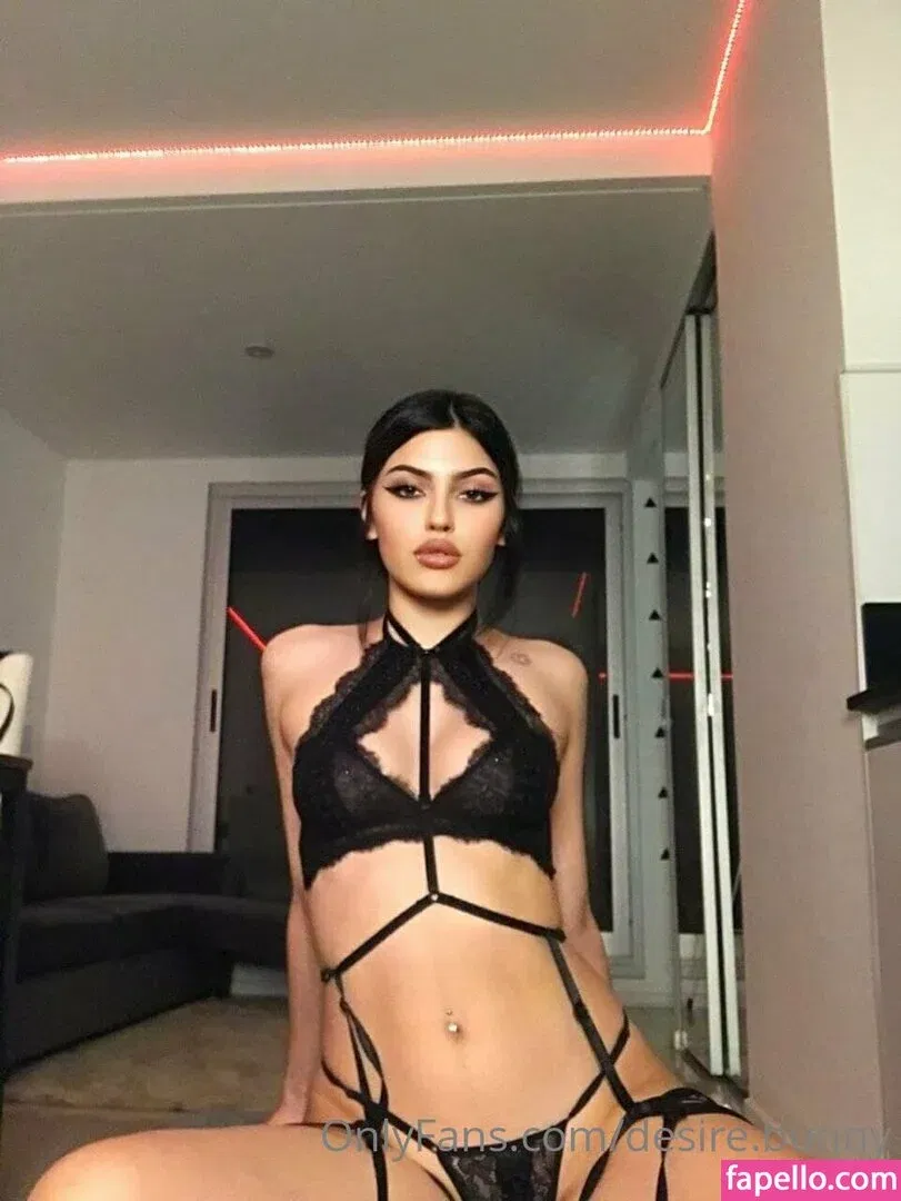 desire.bunny Onlyfans Photo Gallery 