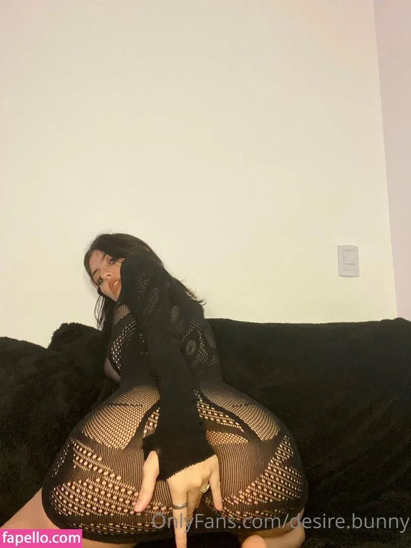 desire.bunny Onlyfans Photo Gallery 