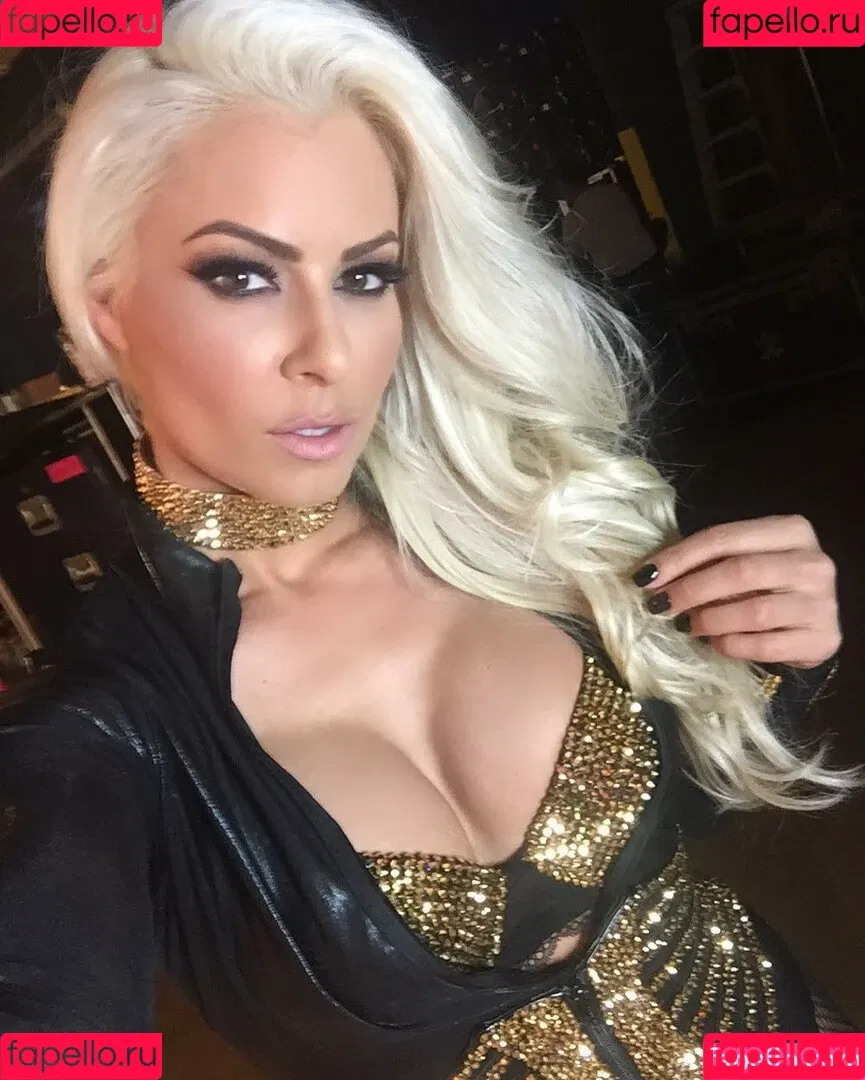 Maryse WWE Onlyfans Photo Gallery 