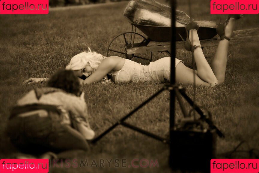 Maryse WWE Onlyfans Photo Gallery 