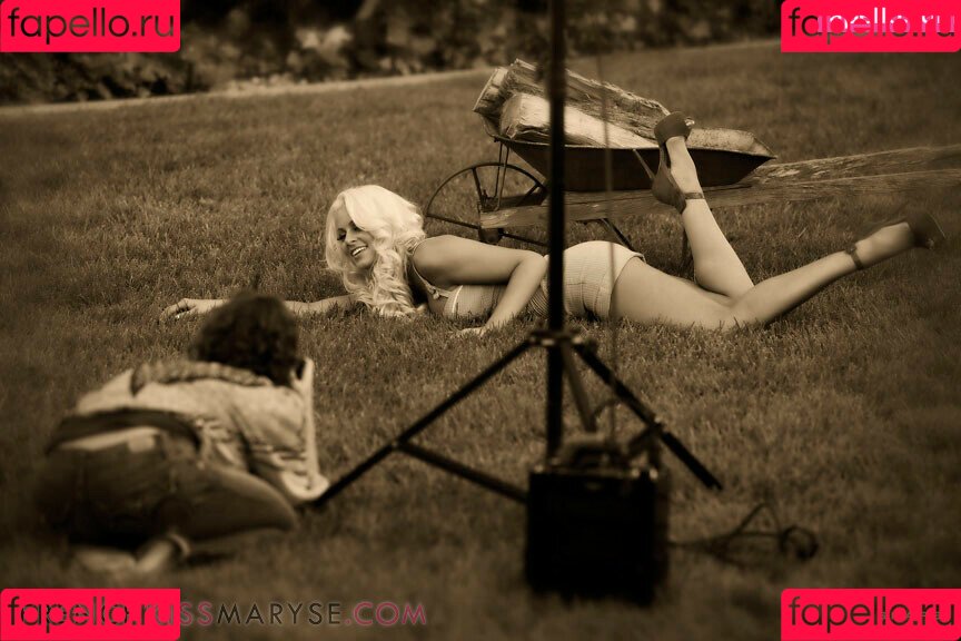 Maryse WWE Onlyfans Photo Gallery 