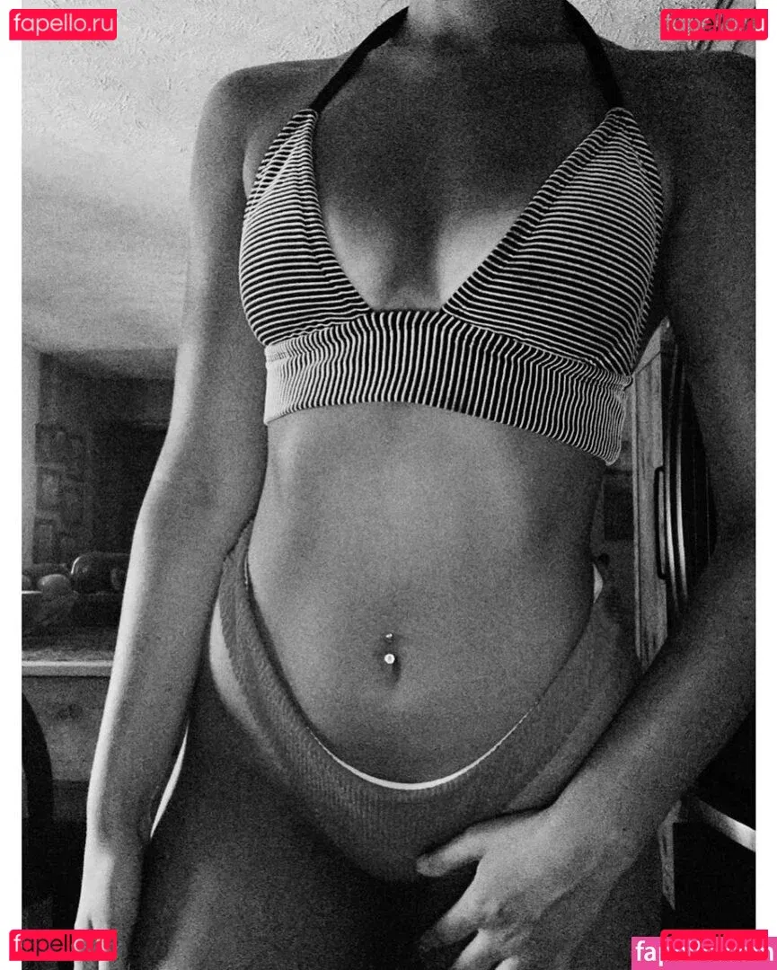 Aspen Reed Onlyfans Photo Gallery 