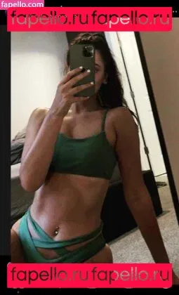 Aspen Reed Onlyfans Photo Gallery 