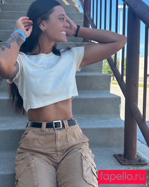 Aspen Reed Onlyfans Photo Gallery 