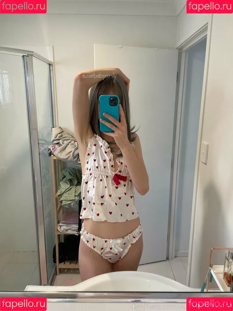aussiebabyemily Onlyfans Photo Gallery 