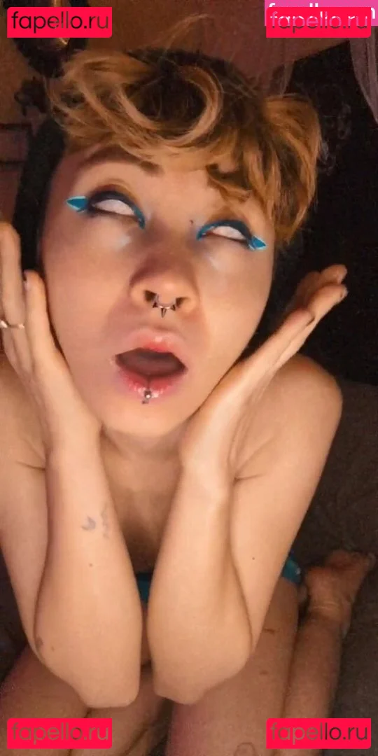 emberetsuko Onlyfans Photo Gallery 