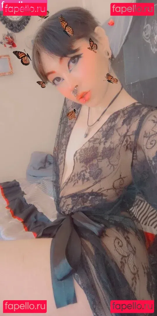 emberetsuko Onlyfans Photo Gallery 