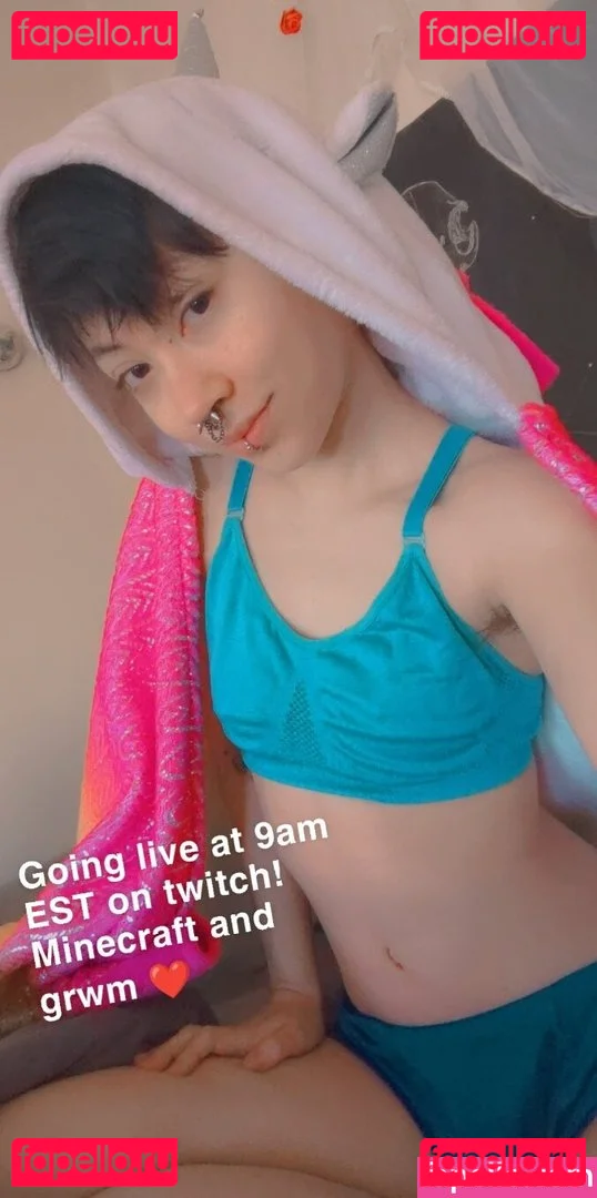 emberetsuko Onlyfans Photo Gallery 