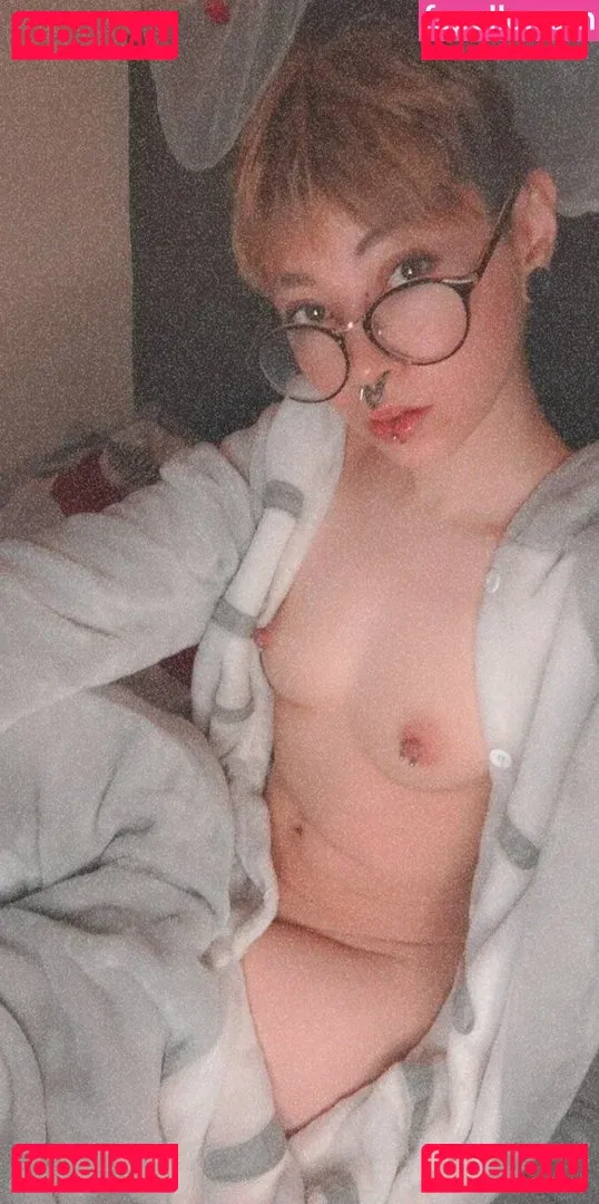 emberetsuko Onlyfans Photo Gallery 