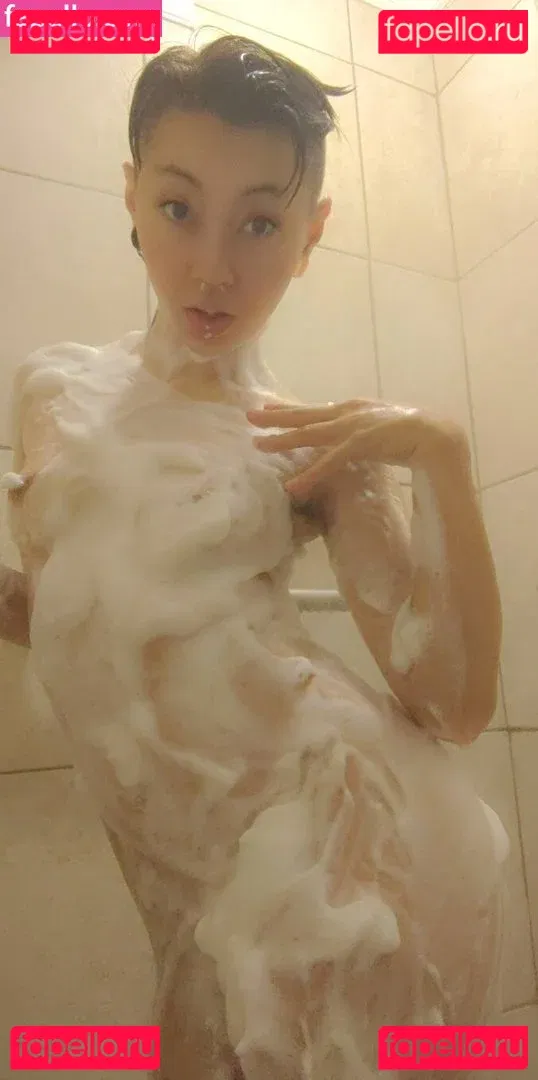 emberetsuko Onlyfans Photo Gallery 