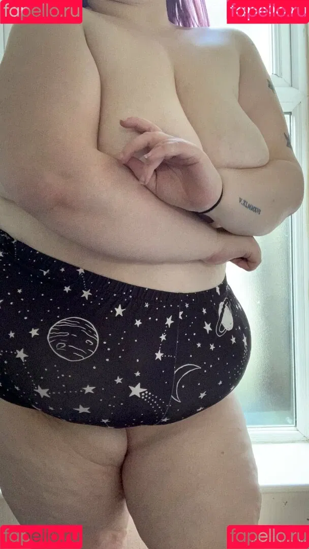 obeymisselle Onlyfans Photo Gallery 