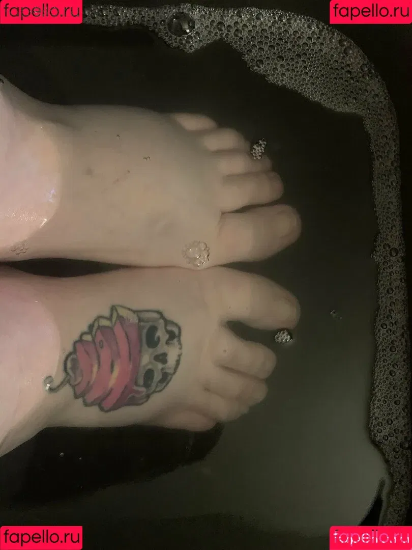 obeymisselle Onlyfans Photo Gallery 
