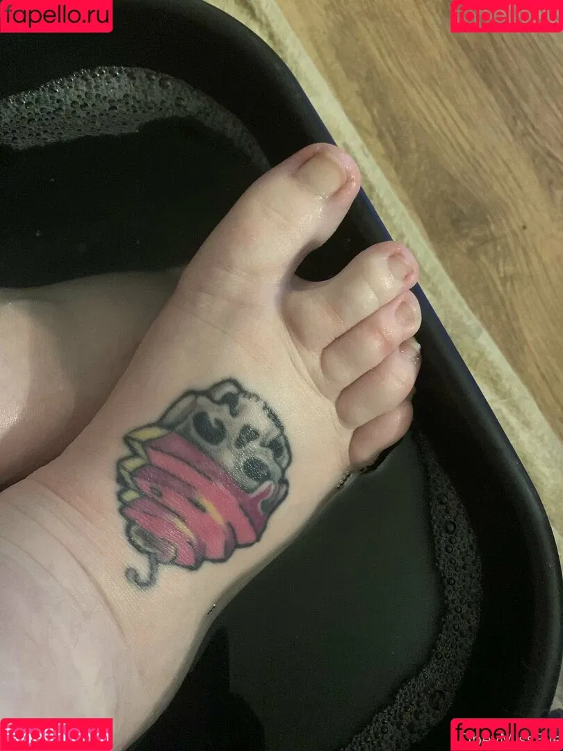 obeymisselle Onlyfans Photo Gallery 