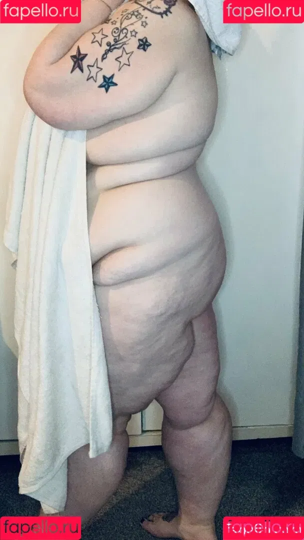 obeymisselle Onlyfans Photo Gallery 