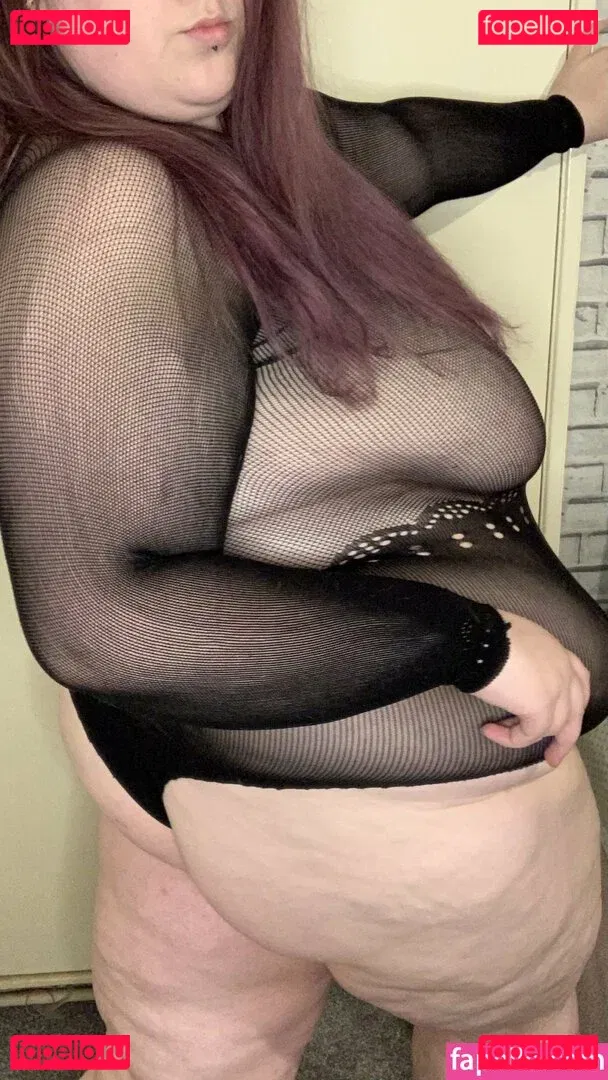 obeymisselle Onlyfans Photo Gallery 