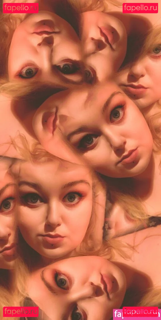 obeymisselle Onlyfans Photo Gallery 