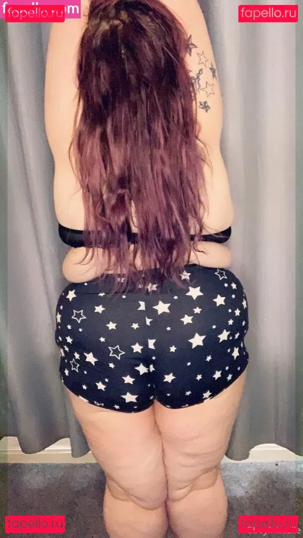 obeymisselle Onlyfans Photo Gallery 