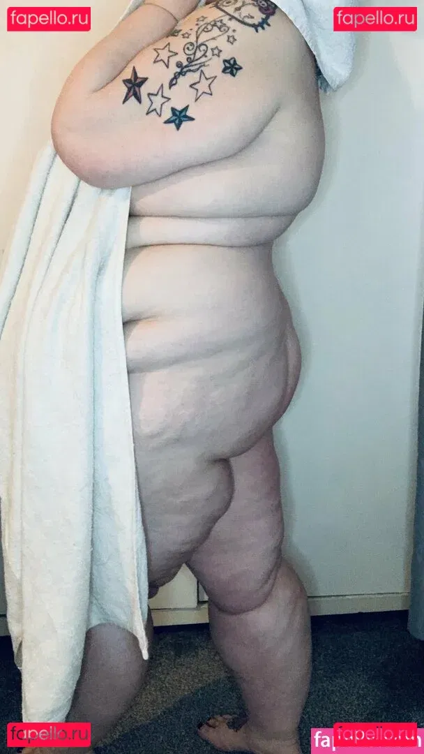 obeymisselle Onlyfans Photo Gallery 