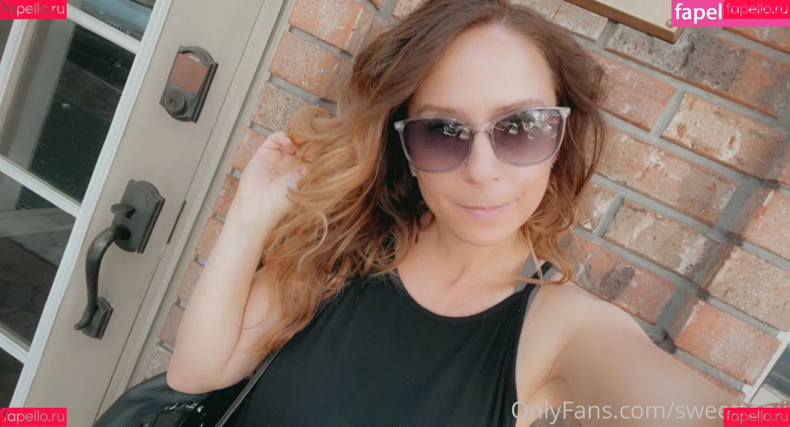 Sweettonii Onlyfans Photo Gallery 