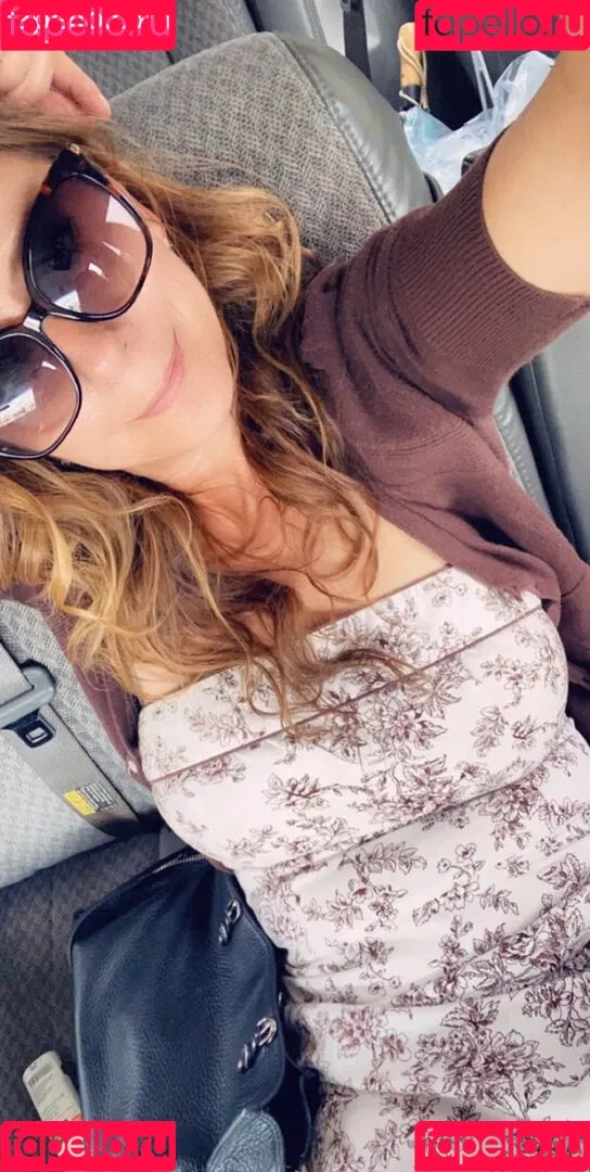 Sweettonii Onlyfans Photo Gallery 