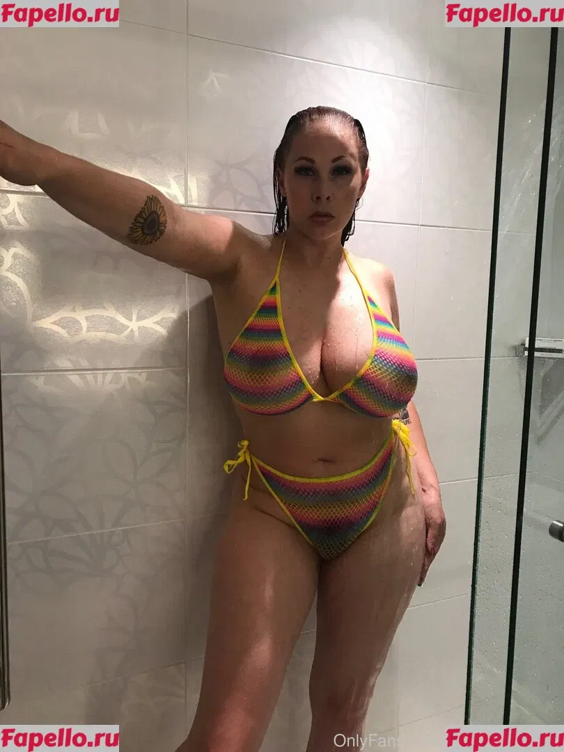 Gianna Michaels Onlyfans Photo Gallery 